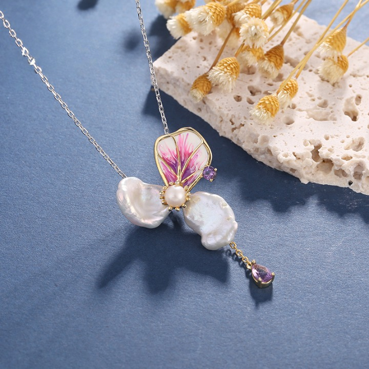 Flower-Shaped Pearl Pendant - S925 Silver